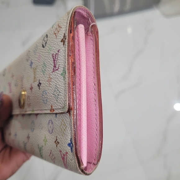 🌈🔹️LOUIS VUITTON🔹️ Murakami  white multi long  Sarah wallet ( preowned) - Picture 7 of 14